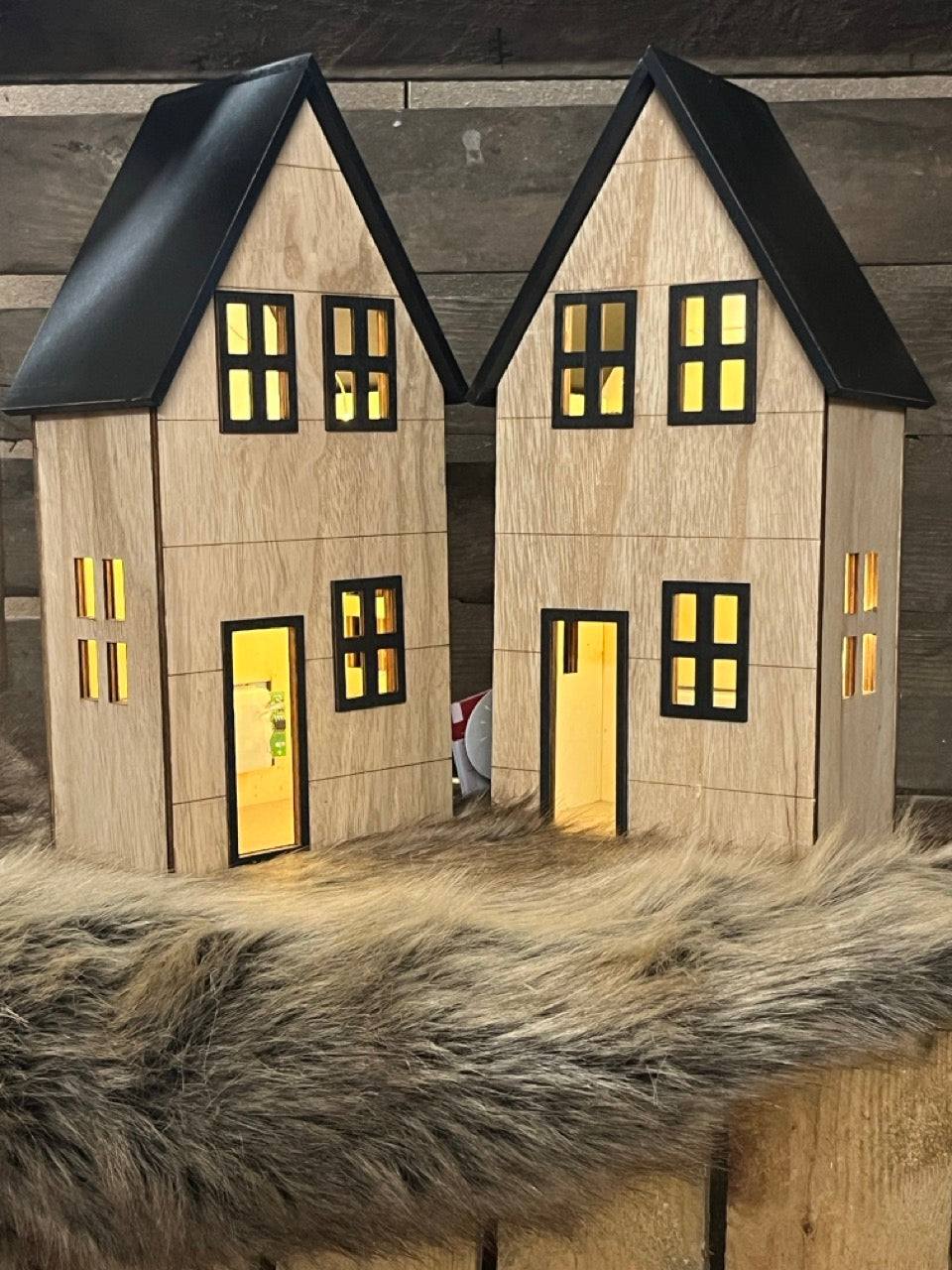 Haus - Bambusholz, Haus Incl. LED Beleuchtung, H 29 cm