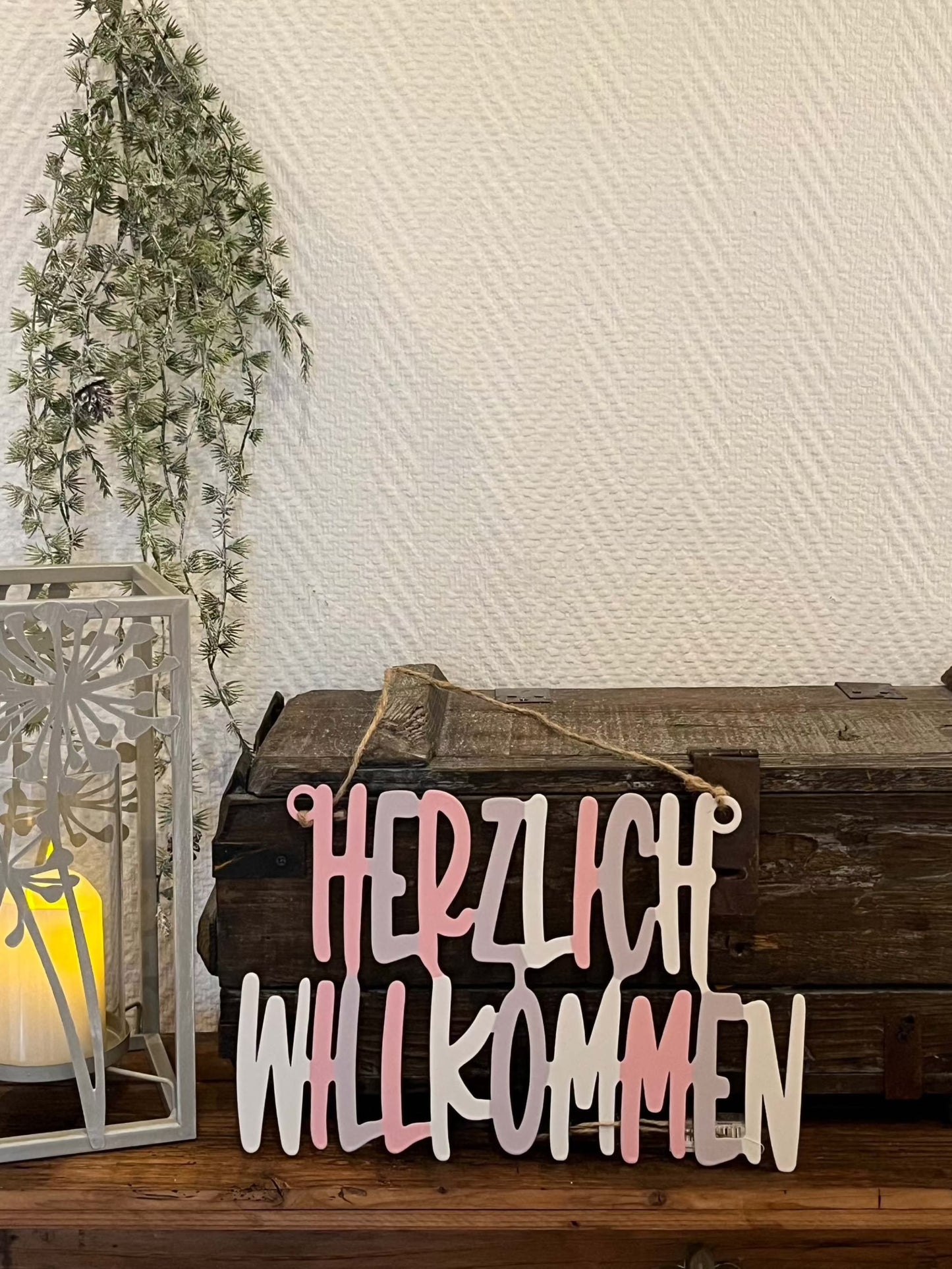 Metallschild Lieblingsplatz-Herzlich Willkommen, rosa