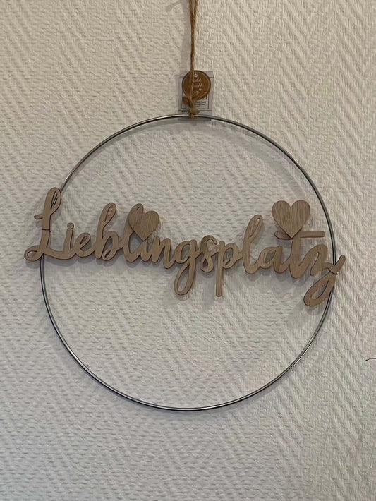 Dekoanhänger Lieblingsplatz Rumba - D35cm, Holzschrift, zwei Modelle