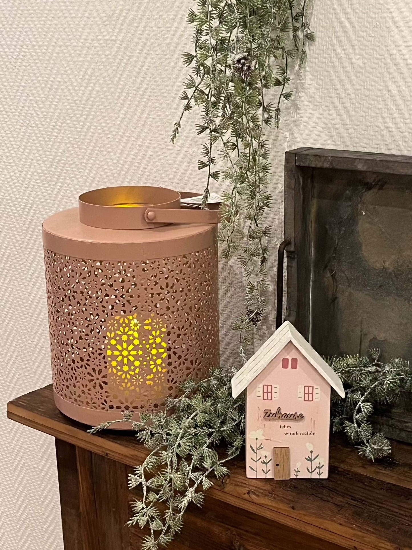 Windlicht /Laterne Yelda rund, Rosa, Größe:H25cm, Metall