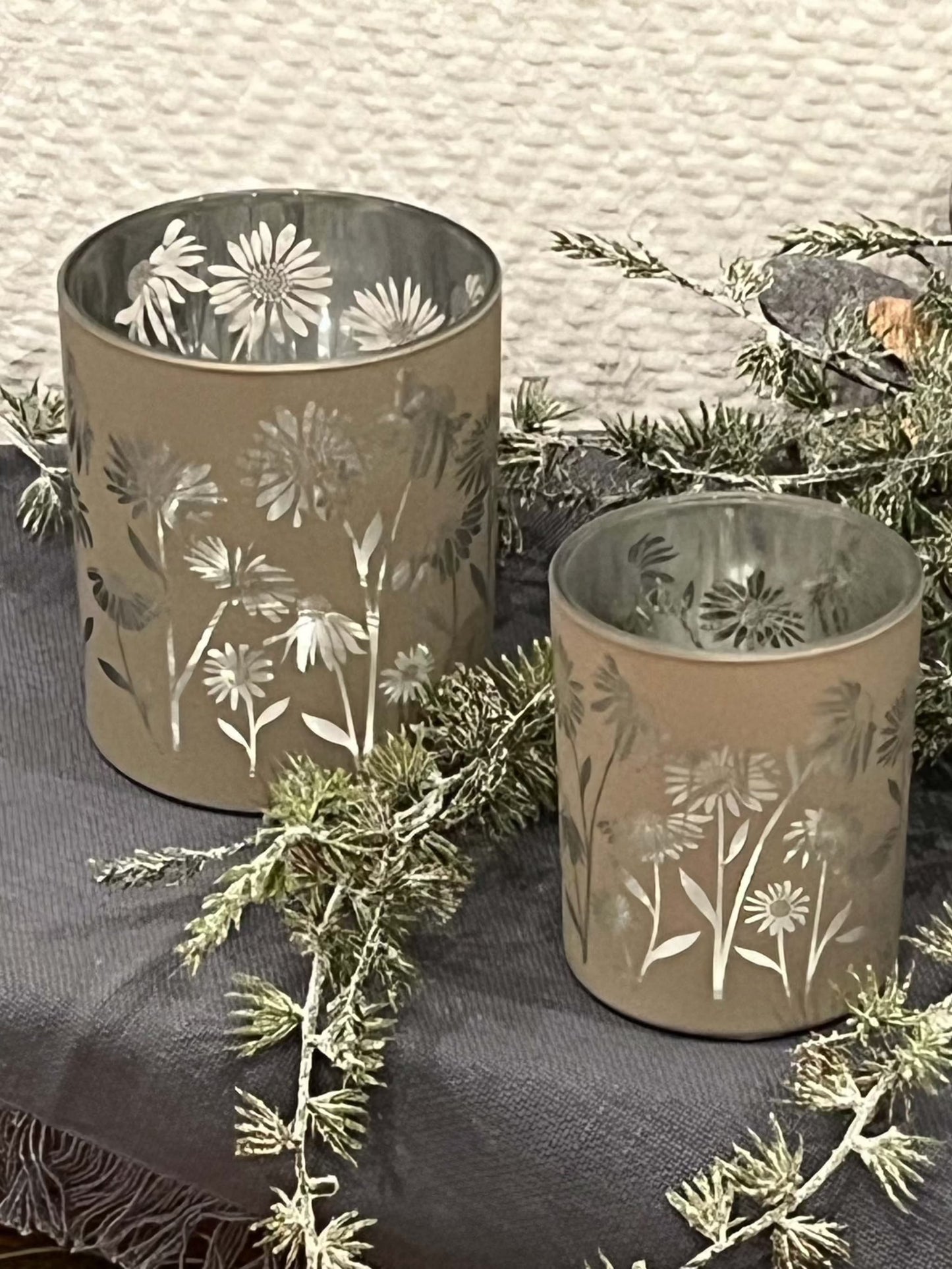 Windlicht Glas Floreno in zwei Größen, floral lackiert, H8-10 cm.