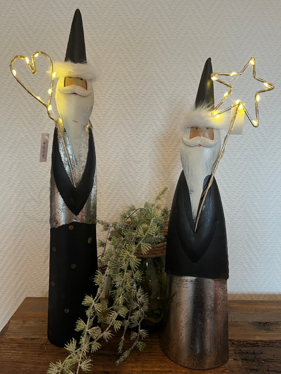 LED Weihnachtsmann schwarz - 2 Größen